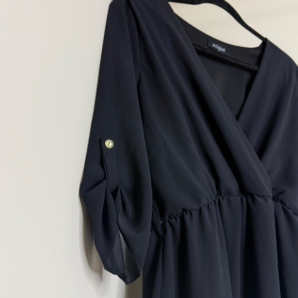 Eclipse Elegant Long Black Blouse with Deep V Neckline & Gold Buttons Longline - Picture 3 of 4